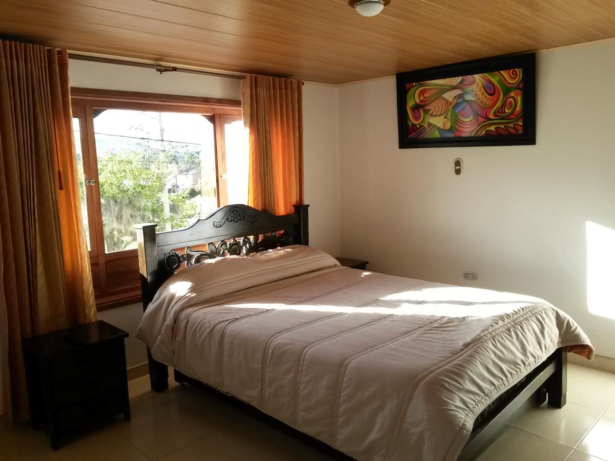 Hospedaje El Mirador Iza Kültér fotó